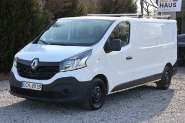 NISKI PRZEBIEG, Klima, Zabudowa, Centralny Zamek