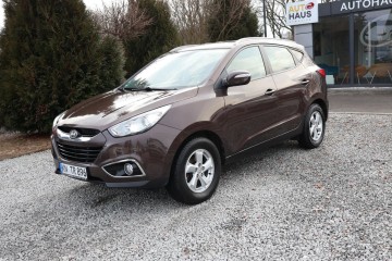 Grzane fotele, Tempomat, Czujniki parkowania , Niski Przebieg.