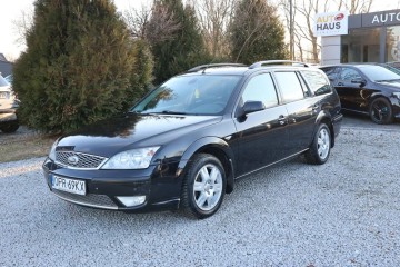 Klimatyzacja, Grzane fotele, wielof. kierownica ,Nowe opony, Czujniki.